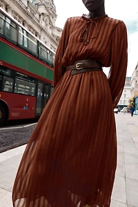 MIDI BELT DRESS