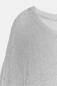 PULL EN MAILLE AVEC FIL MÉTALLISÉ