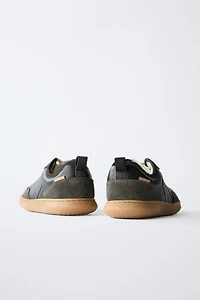 BAREFOOT LEATHER SNEAKERS