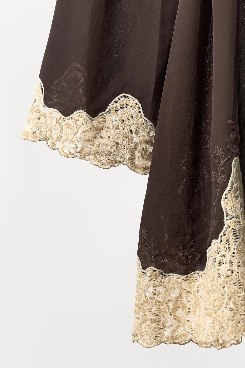 100% VISCOSE EMBROIDERED LACE ROBE