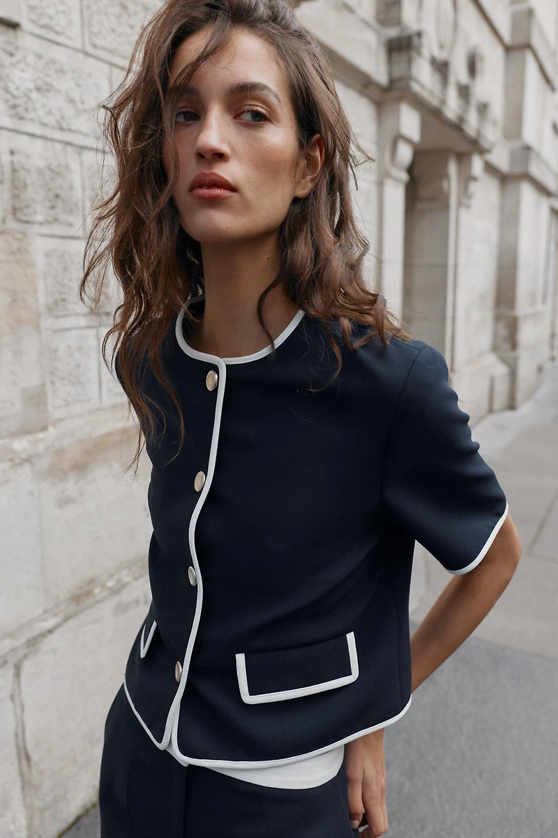 SHORT SLEEVE BLAZER