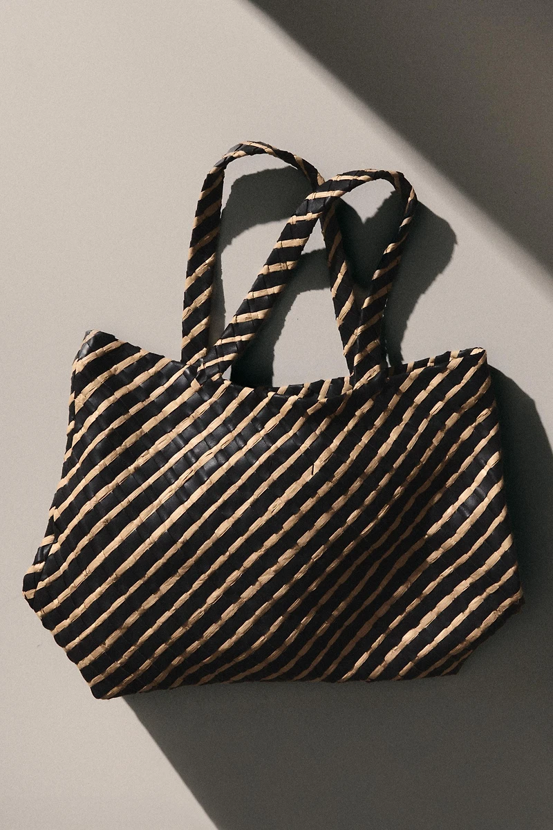 BRAIDED LEATHER TOTE BAG