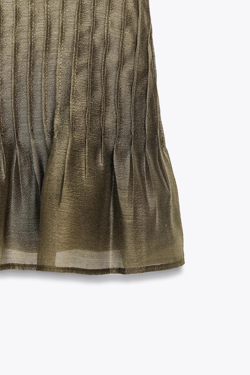 PLEATED WAIST MIXED KNIT BLOUSE