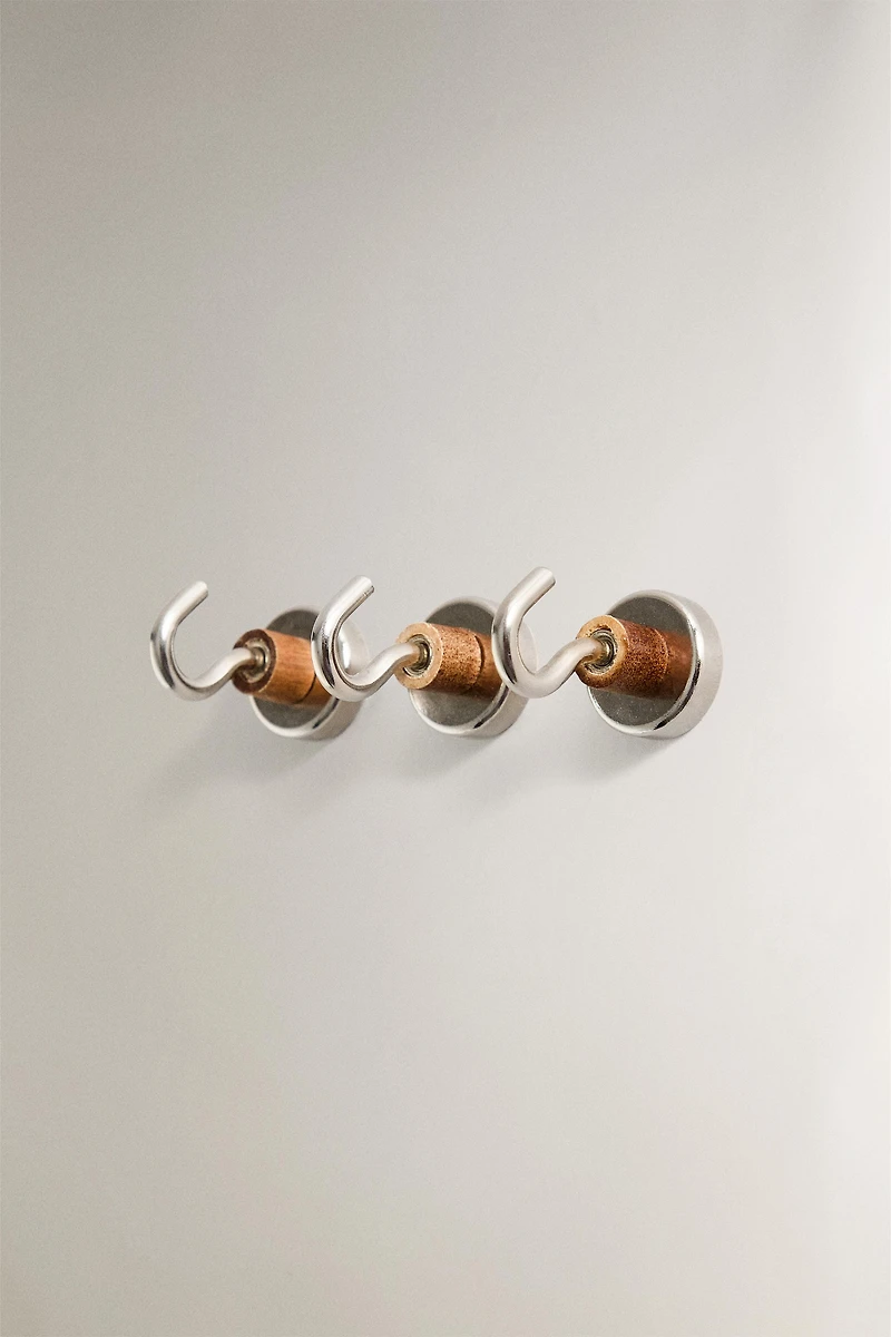 LOT DE 3 PATÈRES MAGNÉTIQUES
