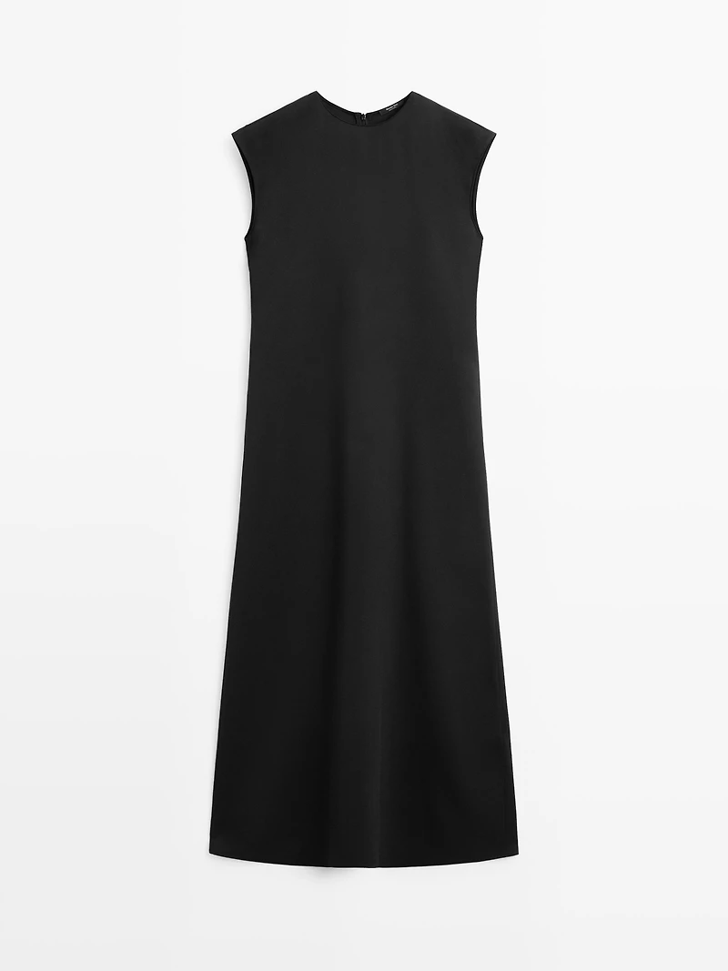 Flowing short sleeve dress