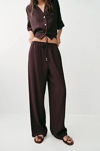 FLOWY STRAIGHT LEG PANTS