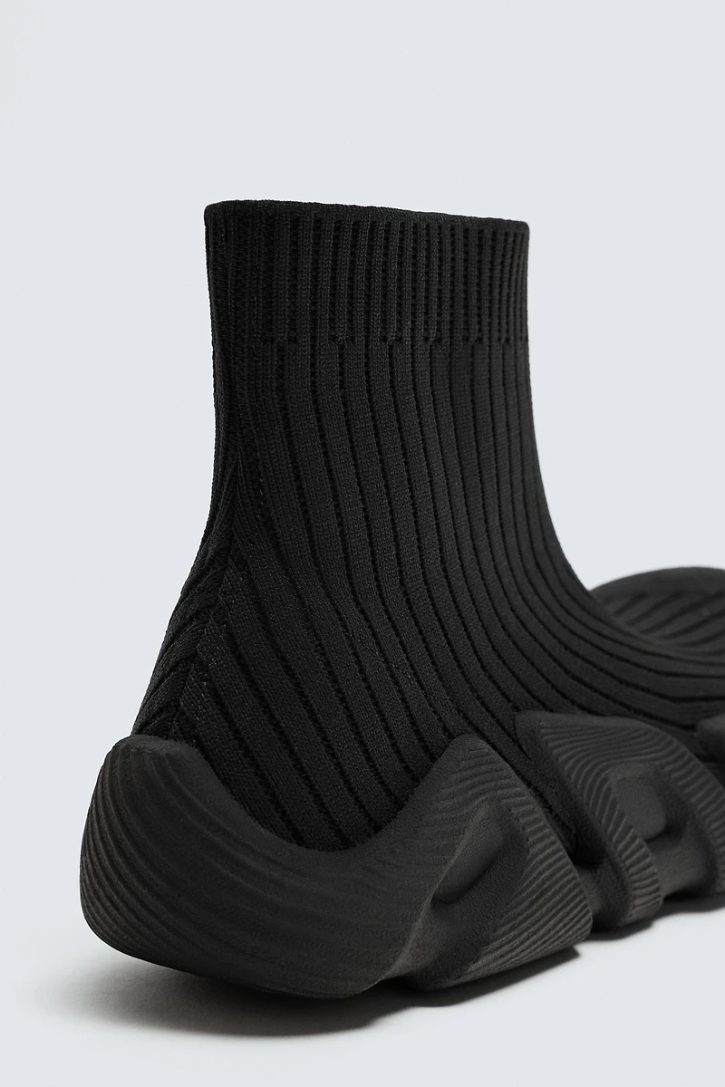 BASKETS MONTANTES EN TISSU