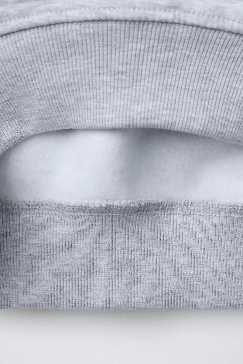 BEAR PRINT SWEATSHIRT