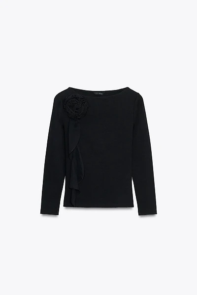 VOLUMINOUS FLOWER T-SHIRT