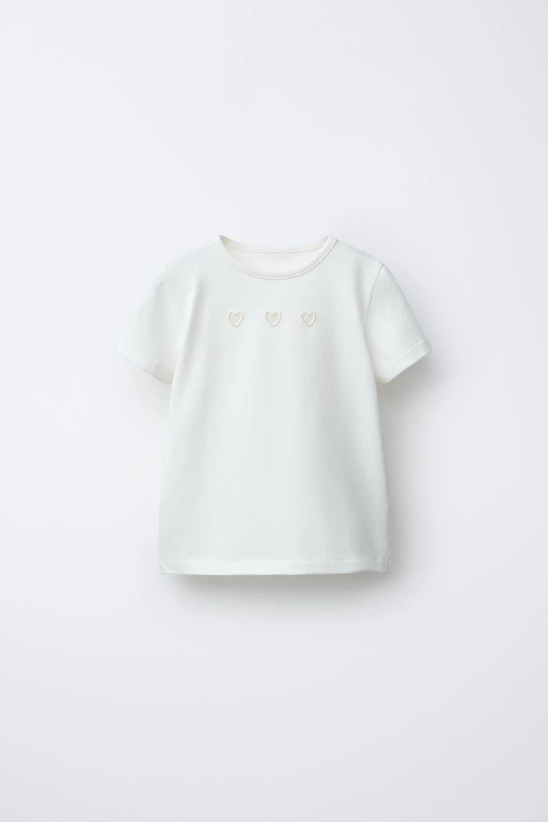 HEART CUT OUT T-SHIRT