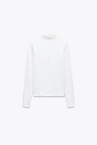 TURTLENECK T-SHIRT