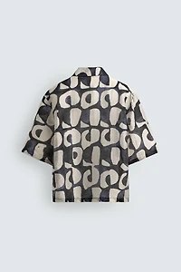 CHEMISE À IMPRIMÉ GÉOMÉTRIQUE