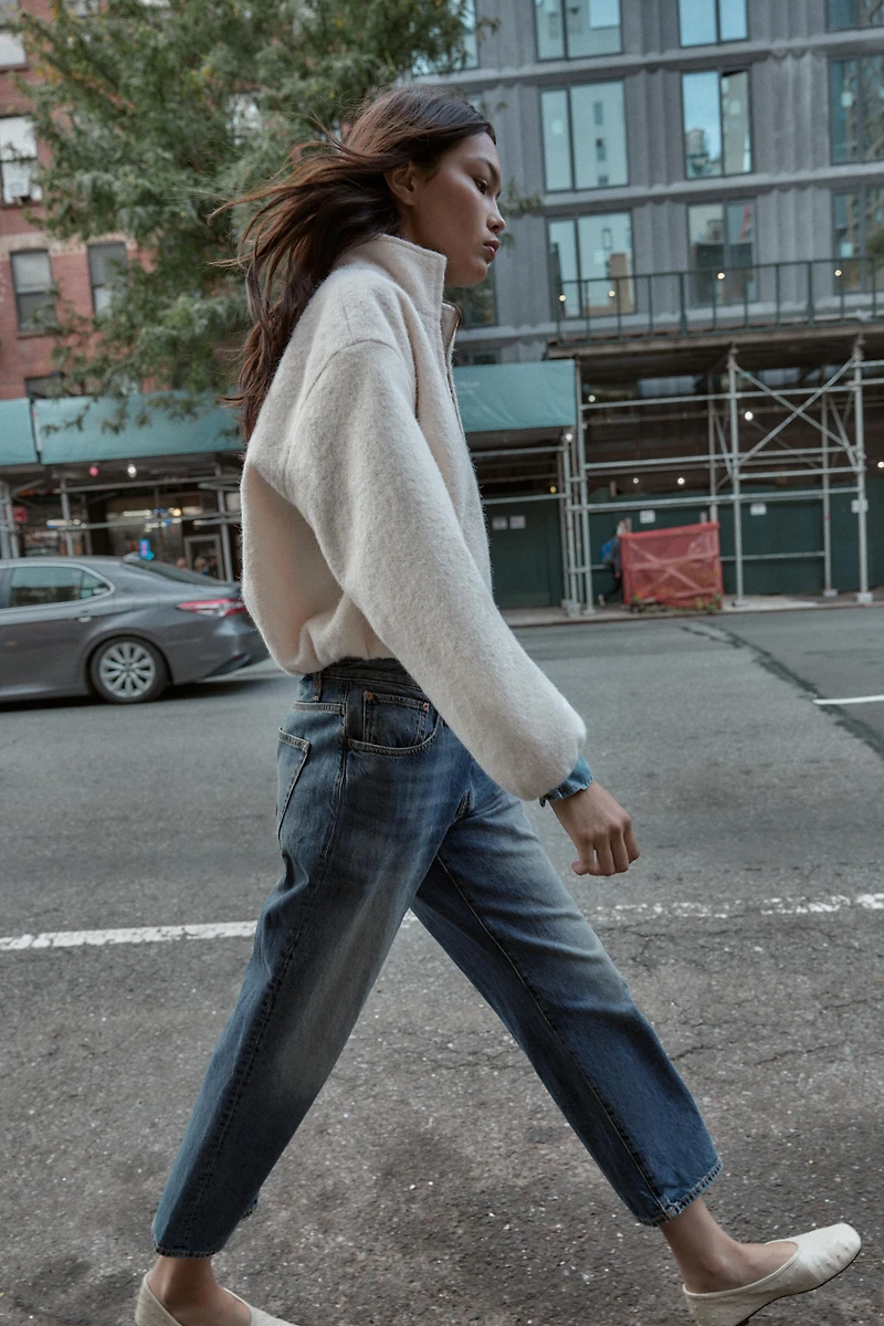 HIGH COLLAR BOUCLÉ JACKET