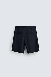 RELAXED FIT STRUCTURED SHORTS
