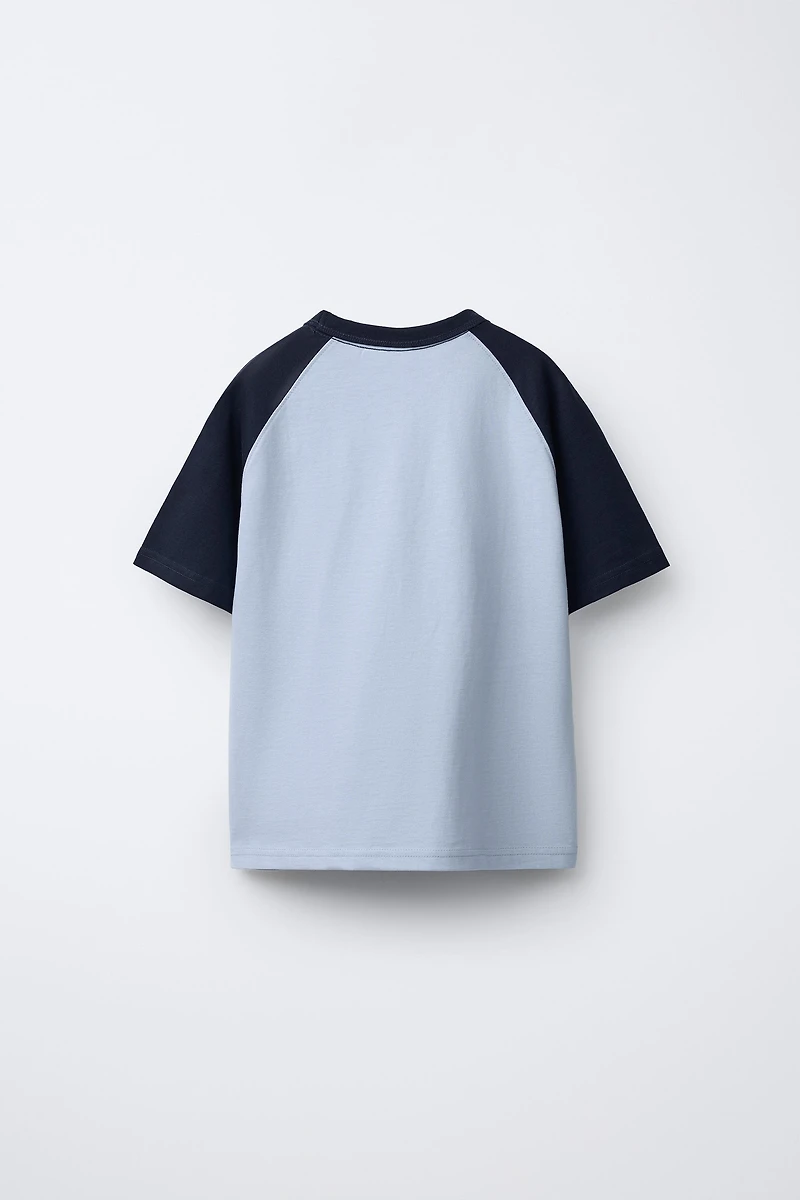 EMBROIDERED TEXT RAGLAN SLEEVE T-SHIRT