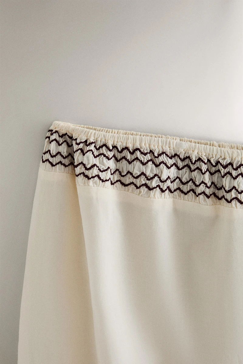 GATHERED CHRISTMAS PANTS