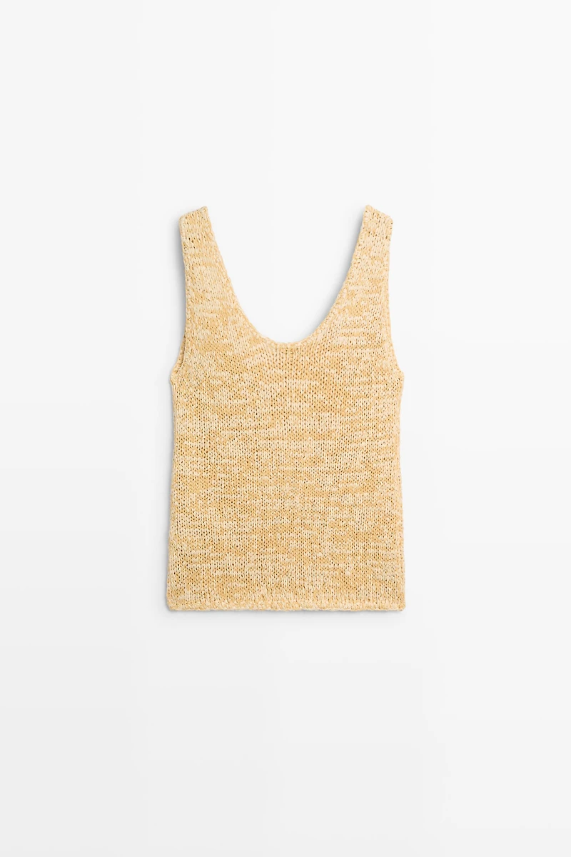Round neck knit top