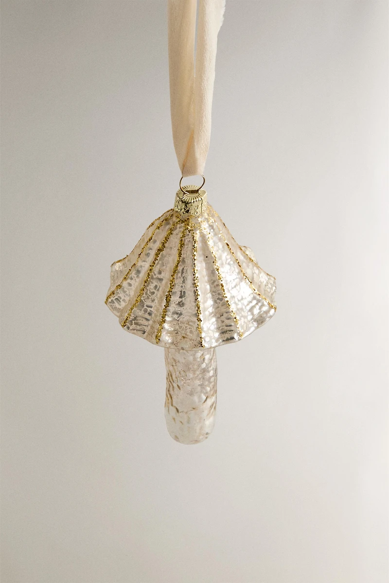 CHRISTMAS TREE MUSHROOM ORNAMENT
