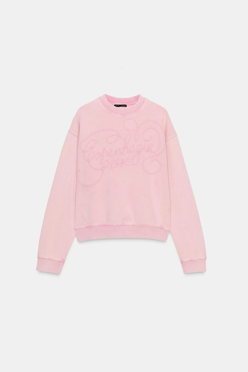 SWEAT DÉLAVÉ À INSCRIPTION