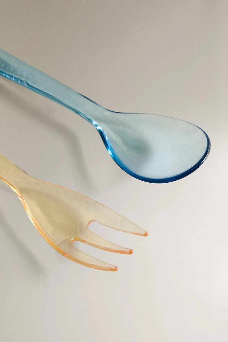KIDS’ FLATWARE SET MICKEY & MINNIE ©DISNEY