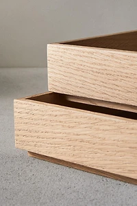 TRAY 01