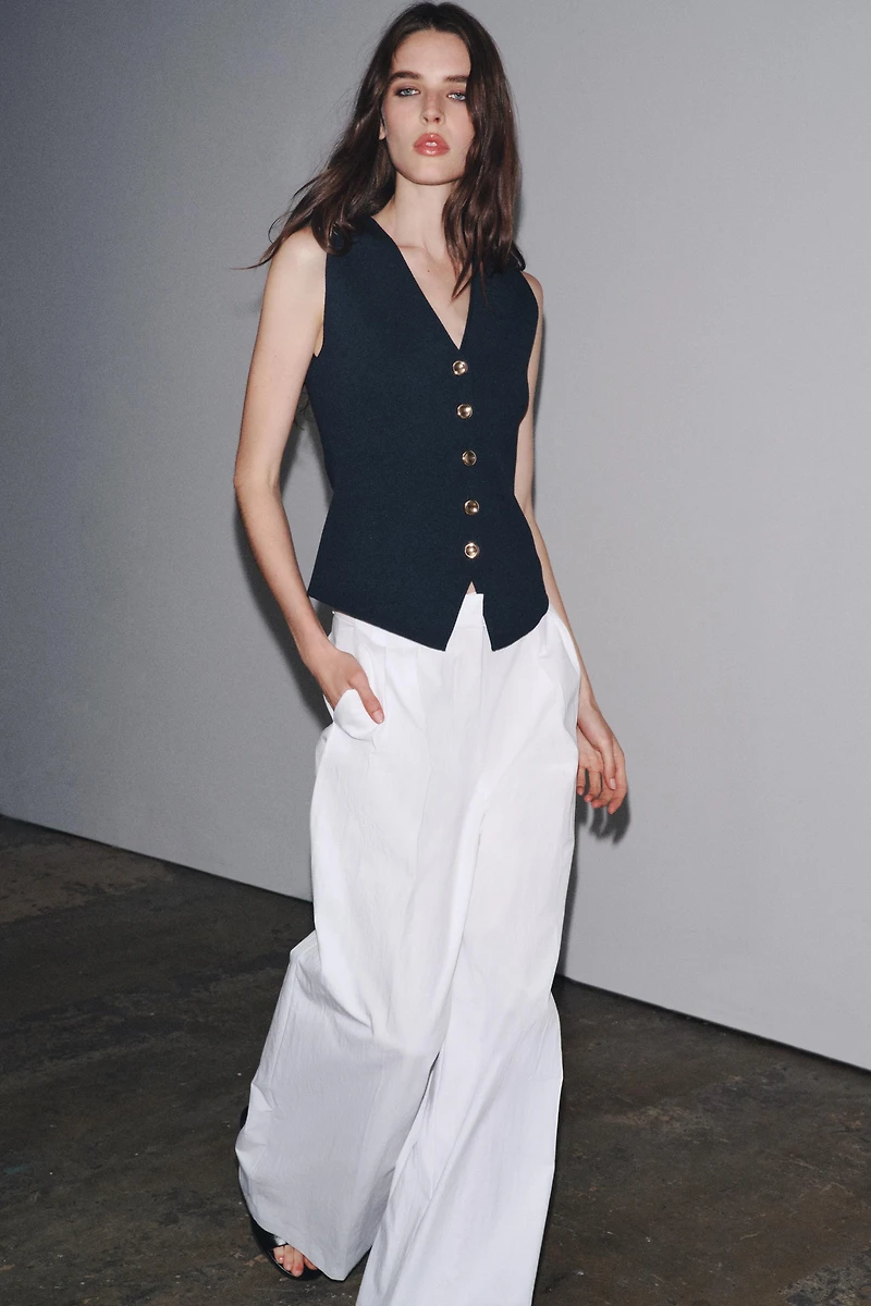 TOP GILET EN MAILLE UNI