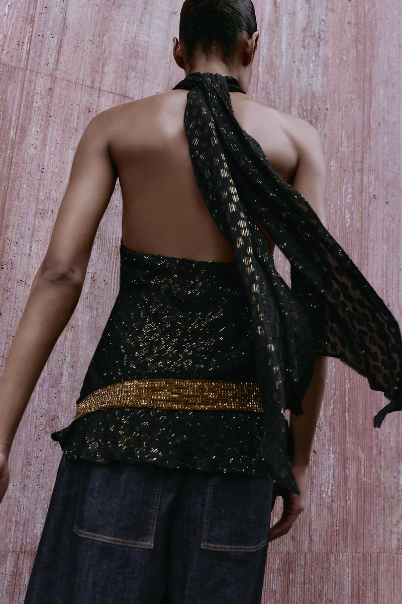 METALLIC THREAD TRIM HALTER TOP