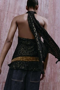 METALLIC THREAD TRIM HALTER TOP