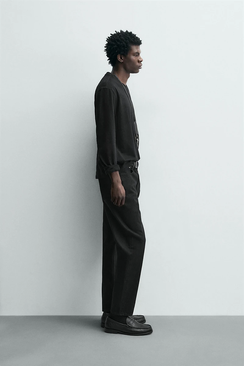 SLIM TAPERED FIT JEANS