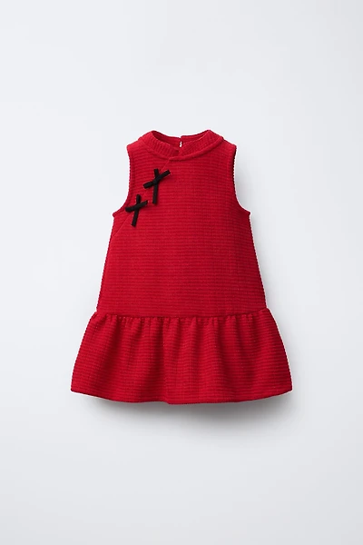 CONTRAST BOW TEXTURED DRESS