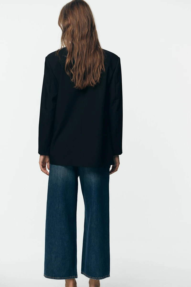 OVERSIZED DOUBLE-BREASTED BLAZER