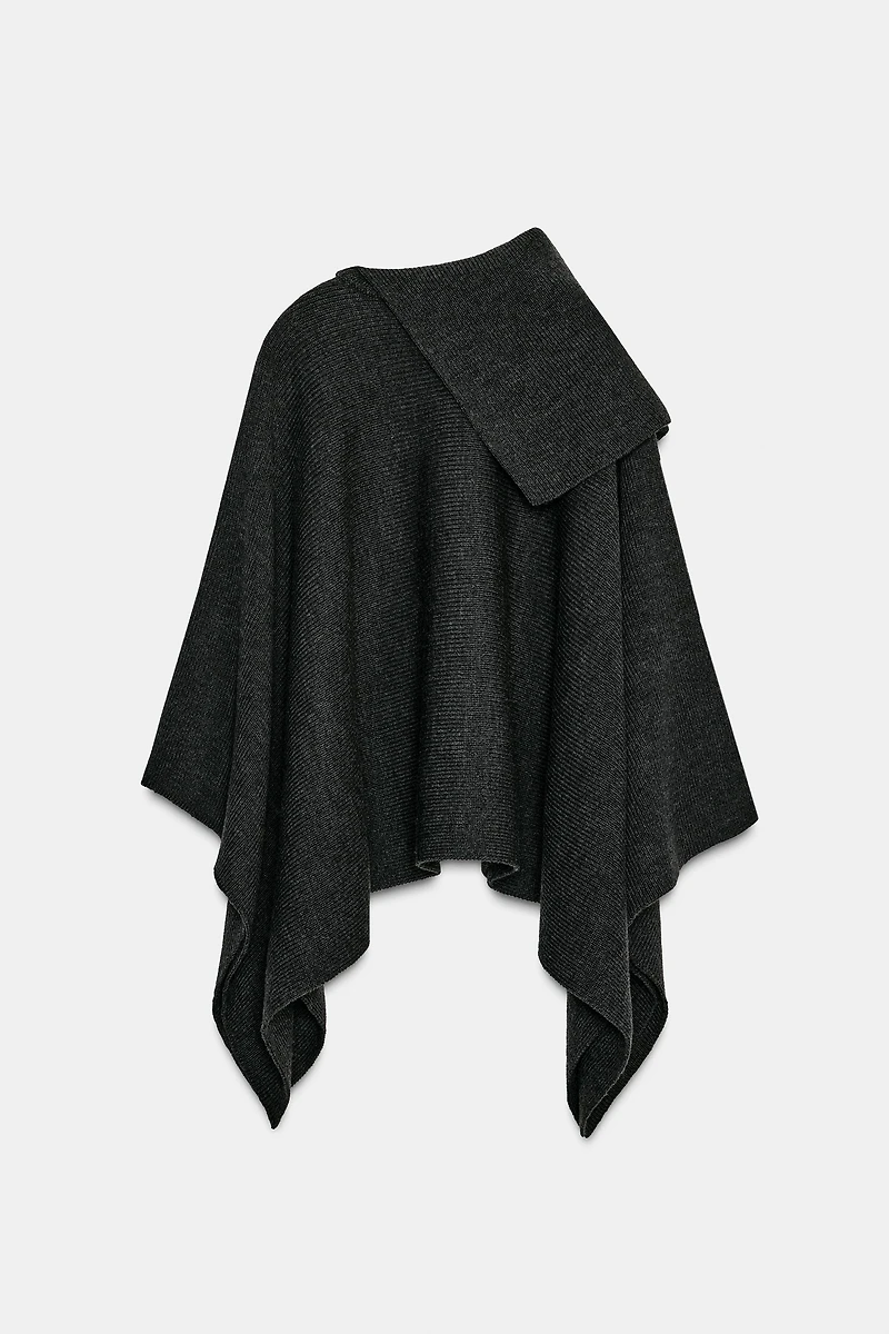 CAPE AVEC LAINE COL ASYMÉTRIQUE