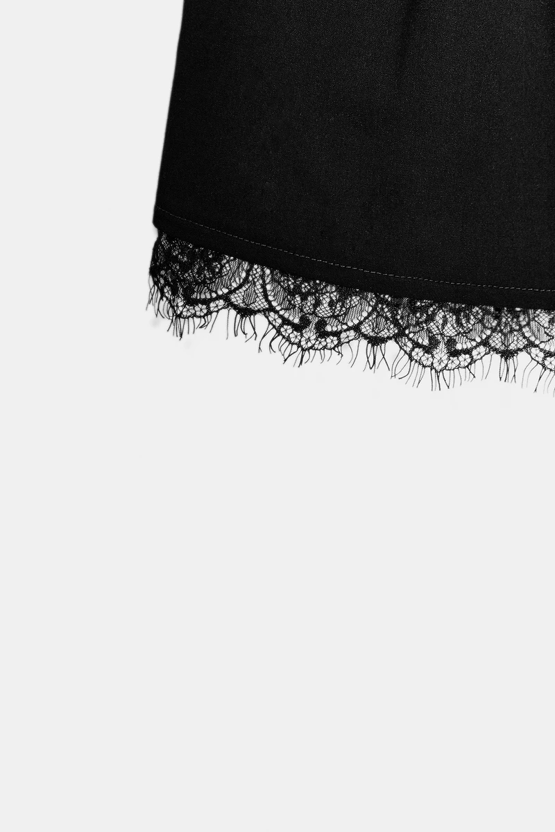 SHORT DENTELLE