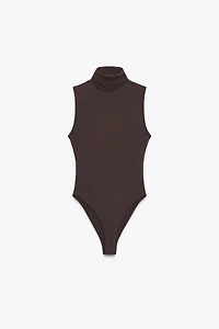 BODY BASIQUE COL MONTANT