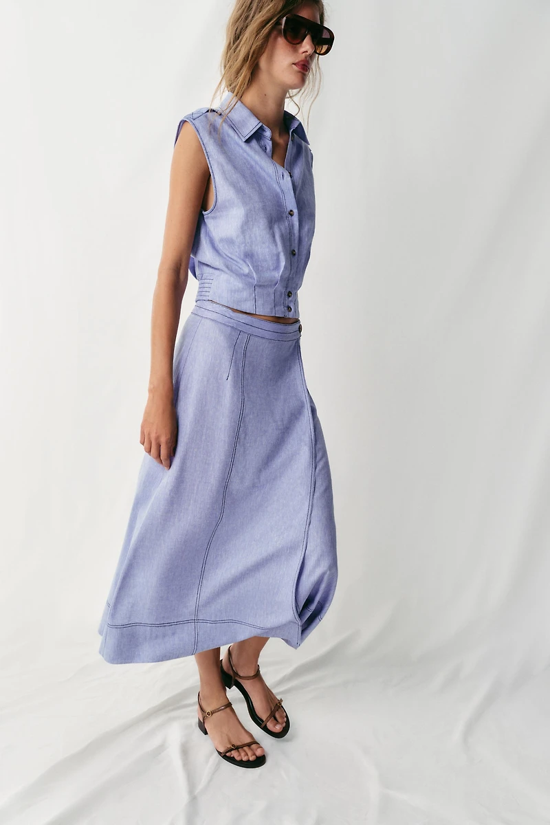 LINEN TOP WITH TOPSTITCHING