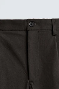 PLEATED TEXTURED PANTS