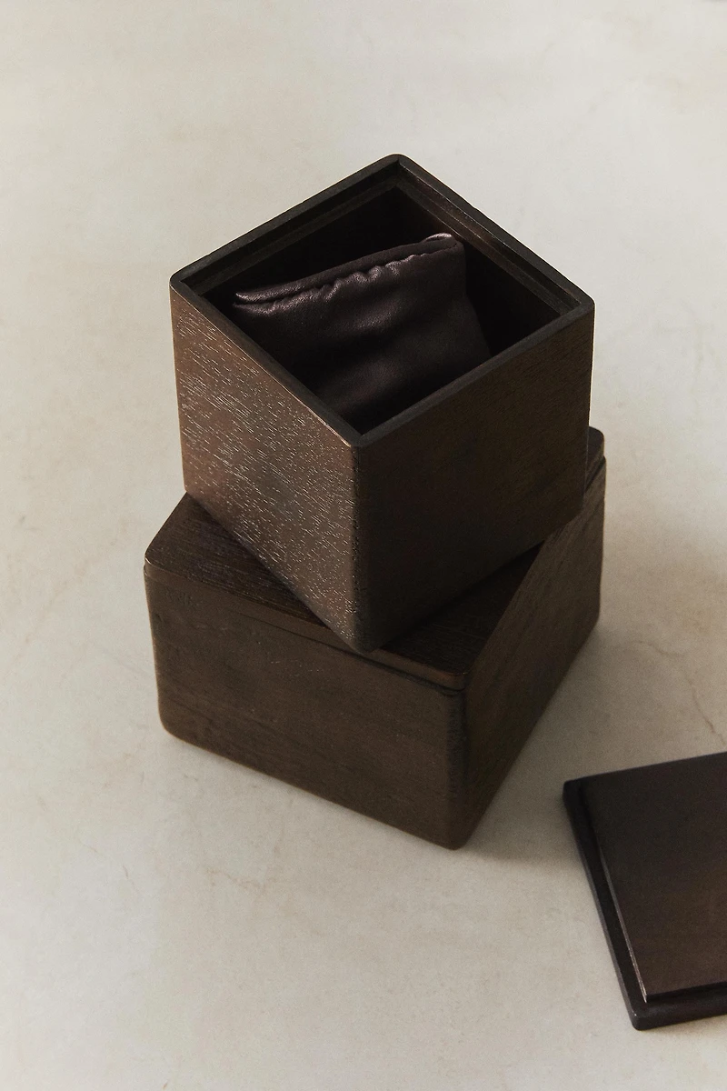 SMALL WOODEN BOX WITH LID