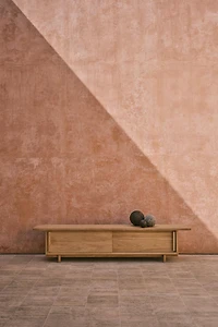 SIDEBOARD 01