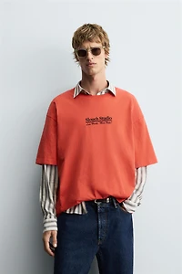 T-SHIRT IMPRIMÉS CONTRASTÉS