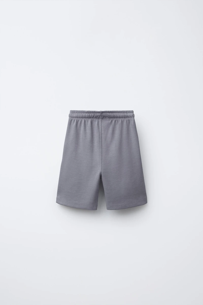 TEXT INTERLOCK T-SHIRT AND BERMUDA SET
