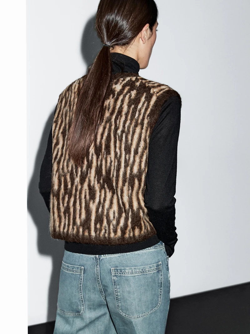 Veste sans manches en maille de laine mélangée à imprimé animal