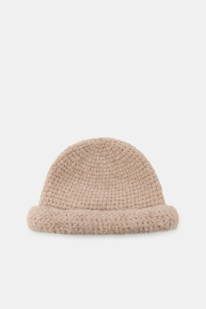 CHUNKY CUFFED HAT