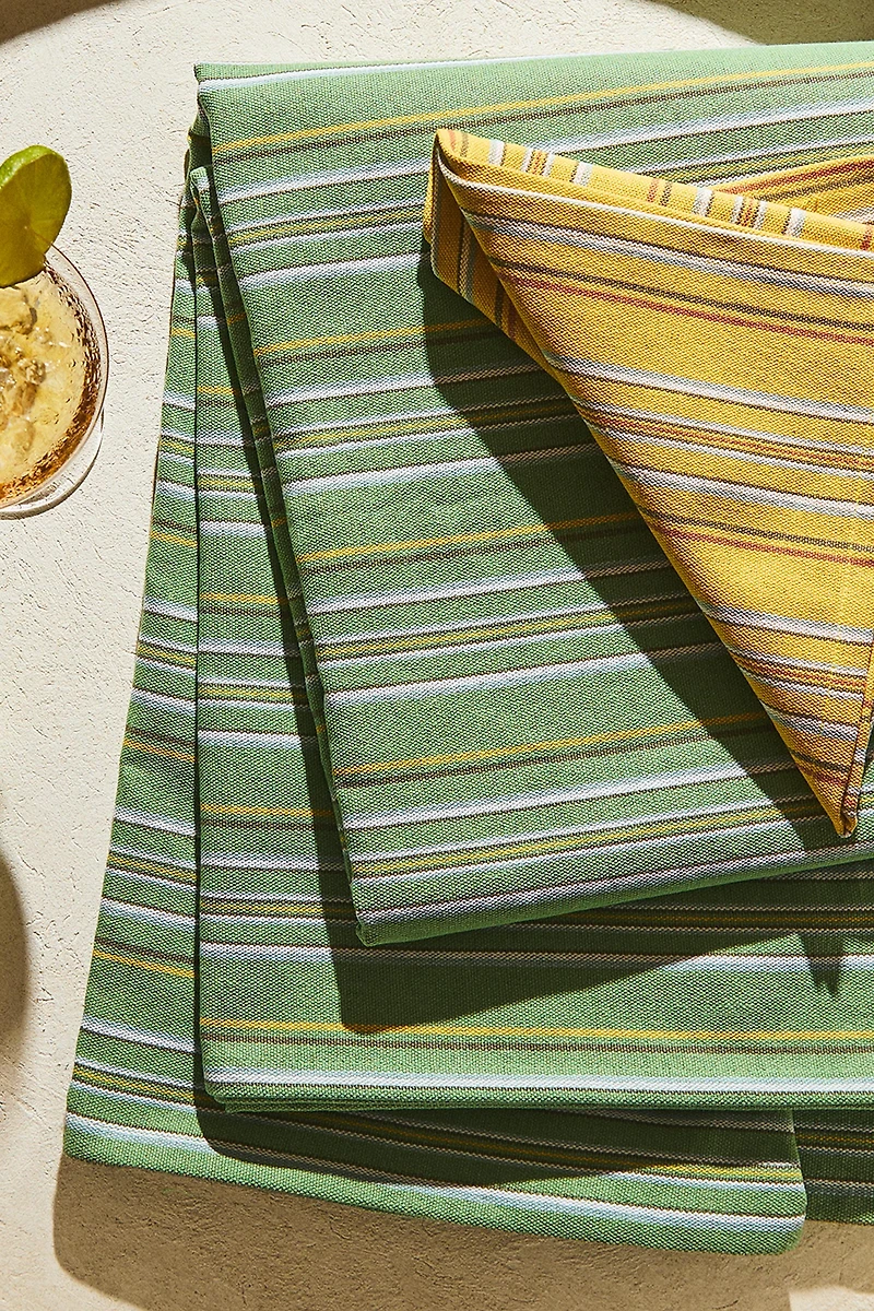 MULTICOLORED STRIPED TABLECLOTH