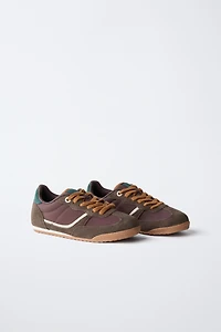 CONTRASTING ATHLETIC SNEAKERS