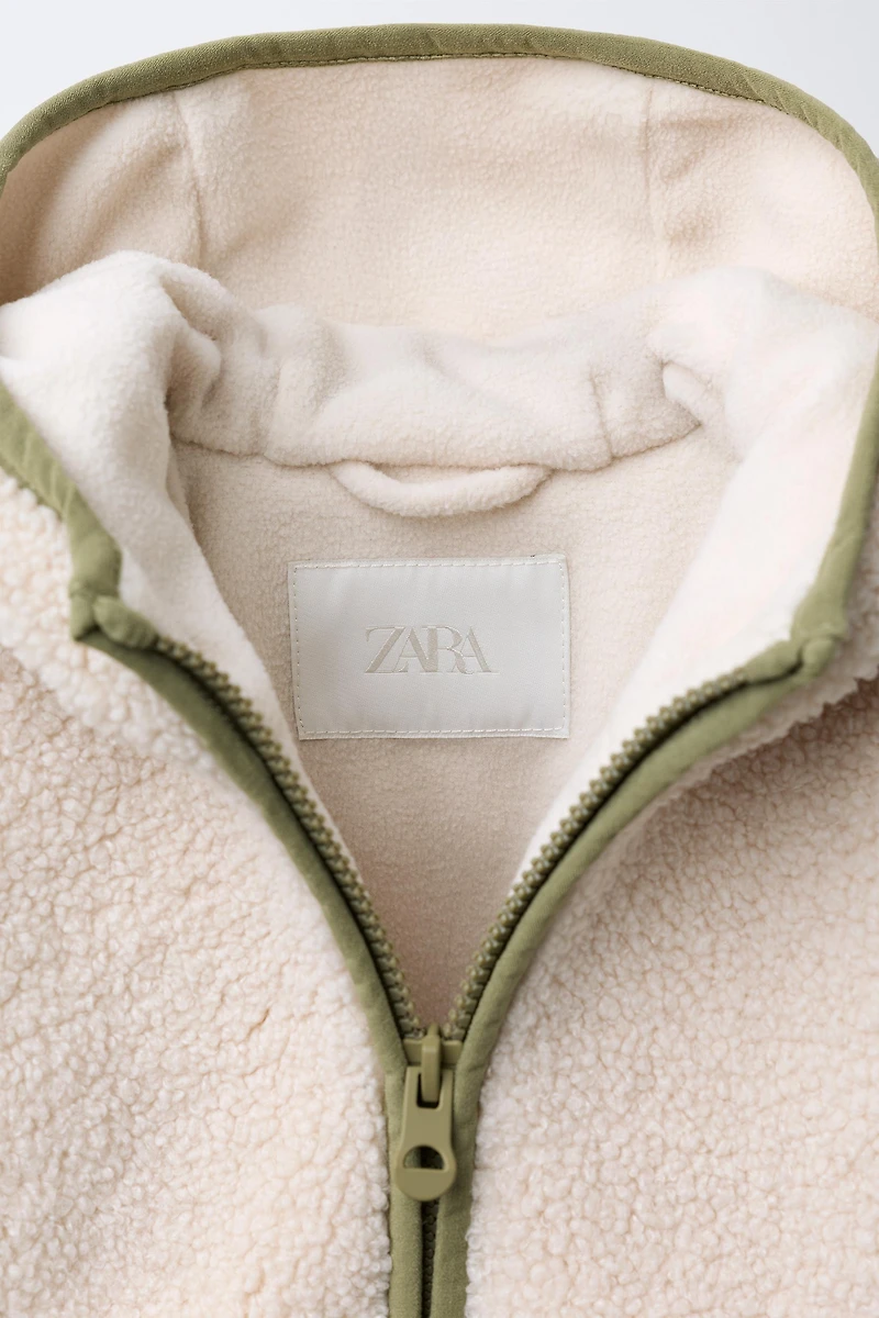 FLEECE JACKET