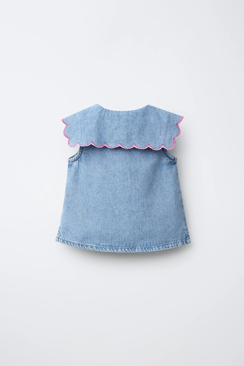 RUFFLED DENIM TOP
