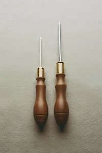 STEEL STAR WOODEN SCREWDRIVER