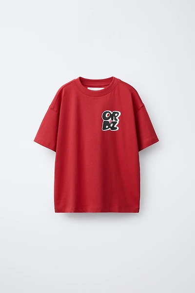 RAISED TEXT PRINT T-SHIRT