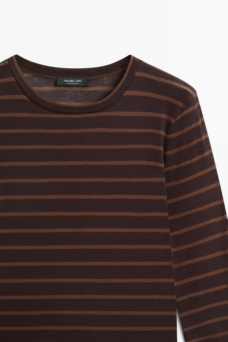 Long sleeve striped T-shirt