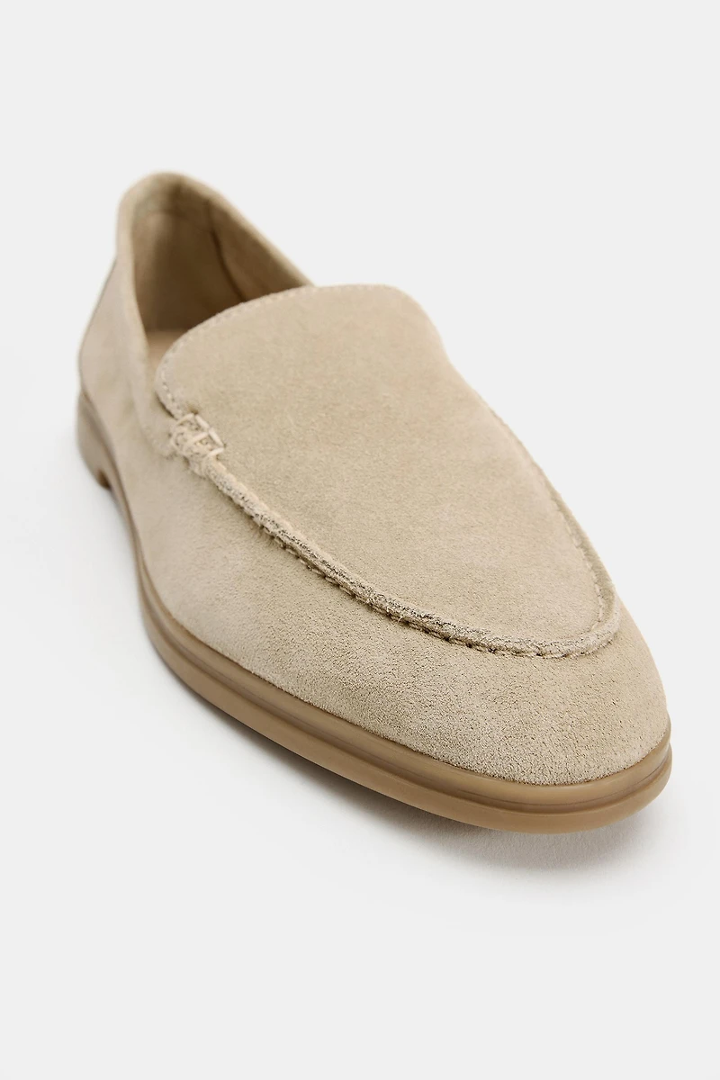 SPLIT SUEDE LOAFERS